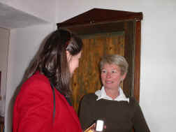 Castelli
                Book Club 013.jpg (818353 byte)