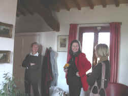 Castelli Book
                Club 015.jpg (821784 byte)